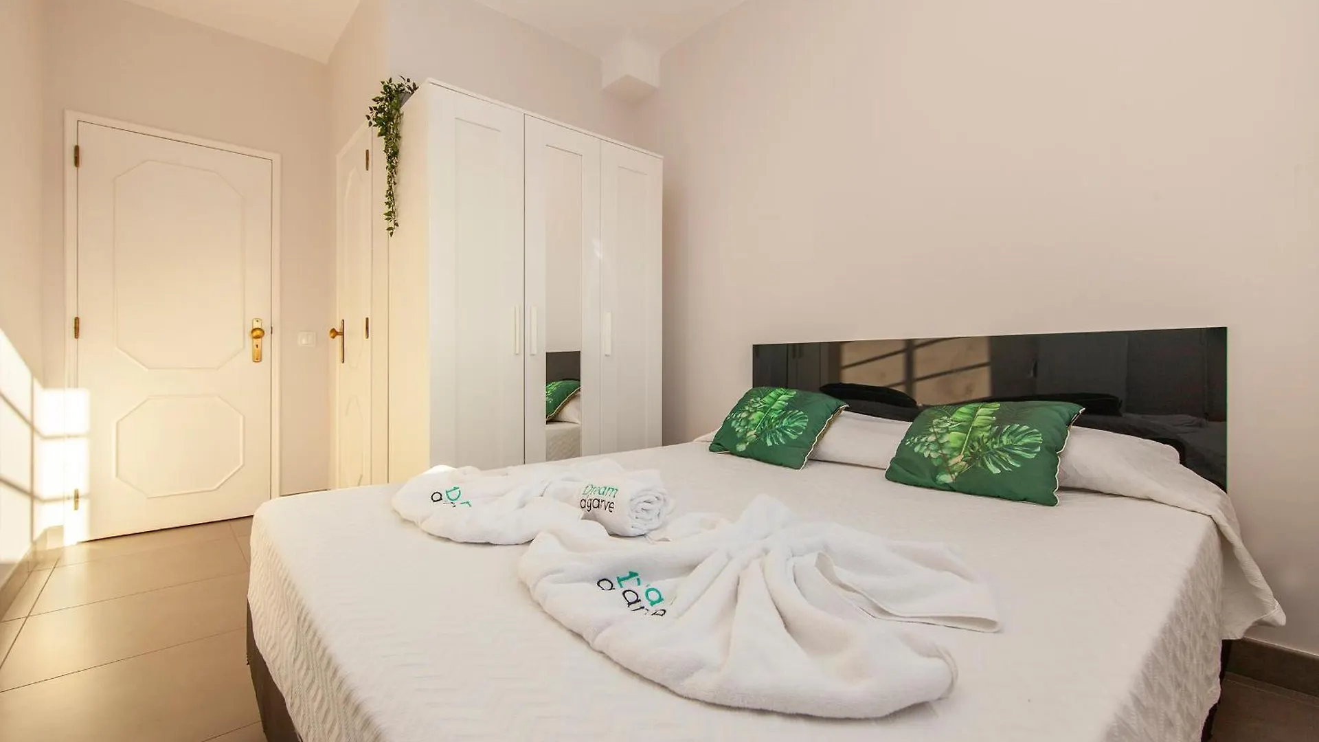 B96 - Solar Vau Fresh Apartment Portimao